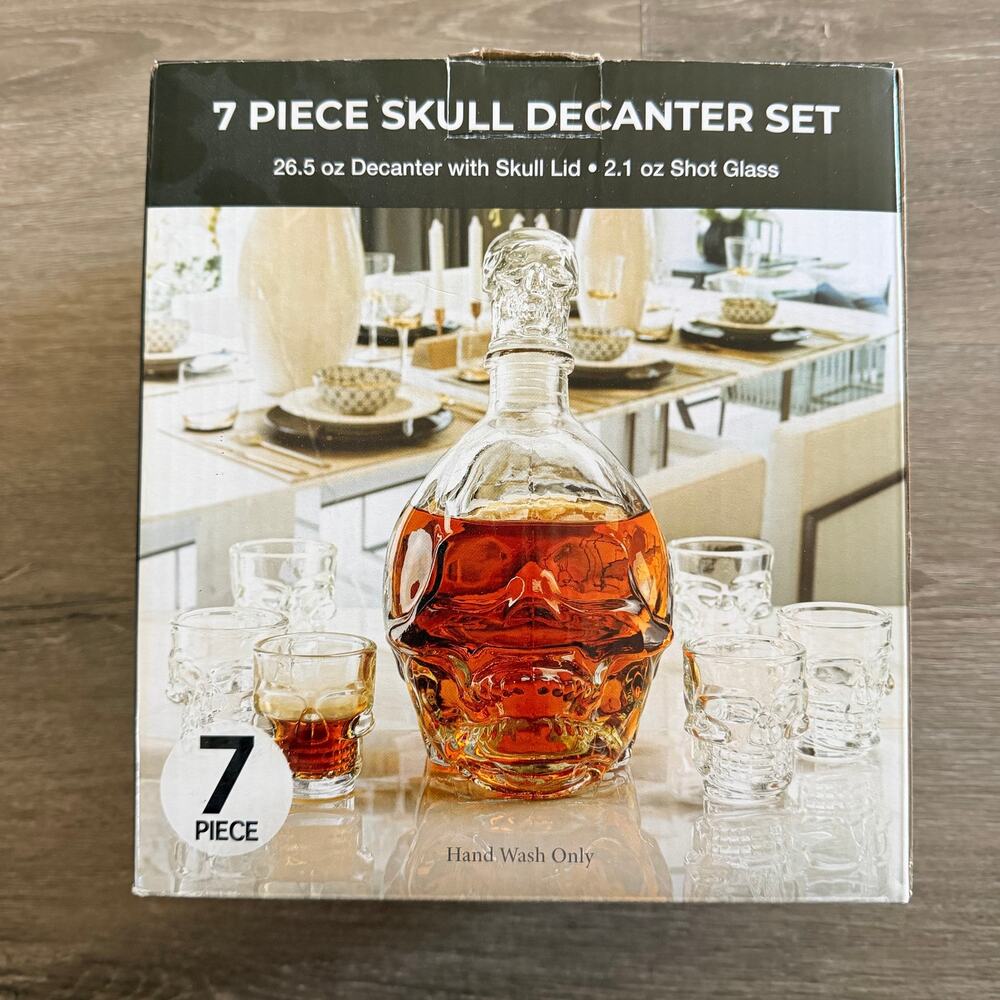 Circleware 7 Piece Glass Skull Head Shaped Decanter Set NEW